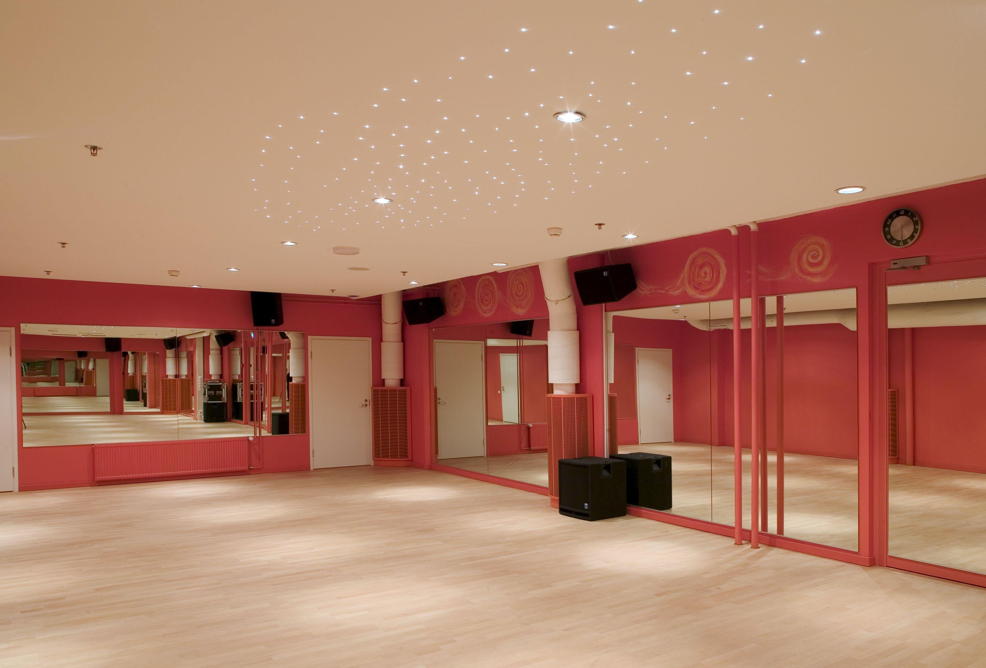 Crowne Plaza Helsinki - Hesperia By Ihg Hotel Екстериор снимка