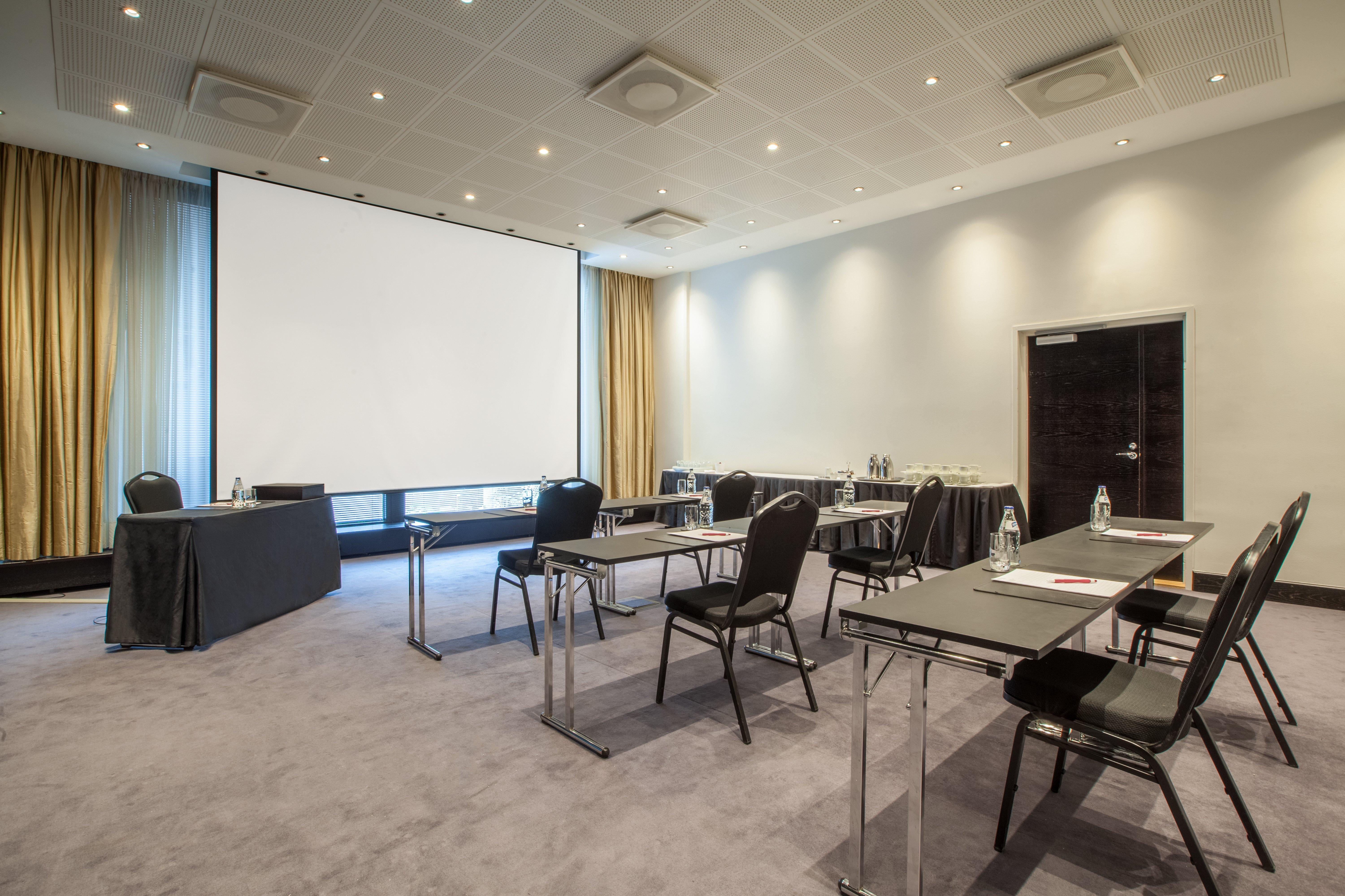 Crowne Plaza Helsinki - Hesperia By Ihg Hotel Екстериор снимка