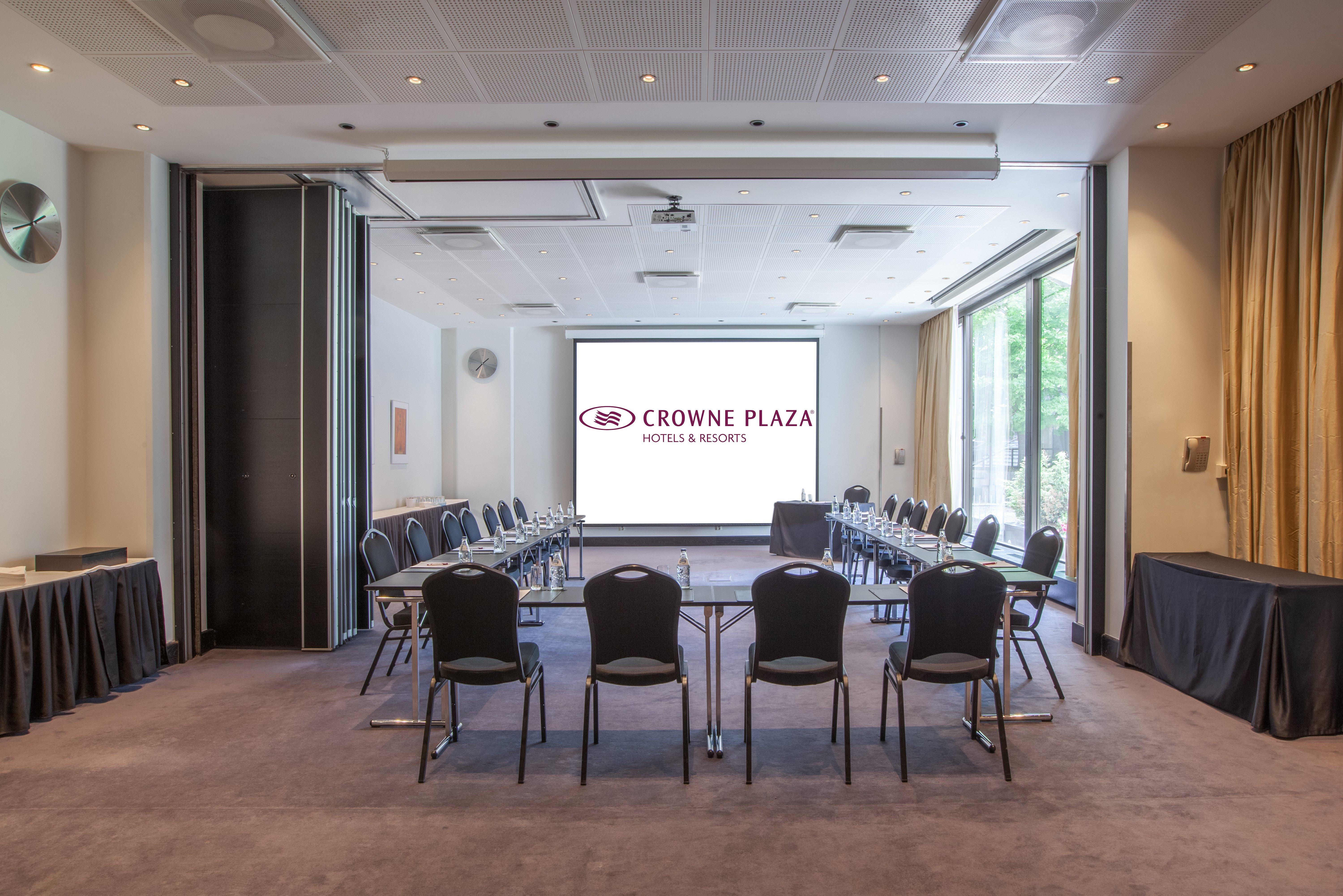 Crowne Plaza Helsinki - Hesperia By Ihg Hotel Екстериор снимка
