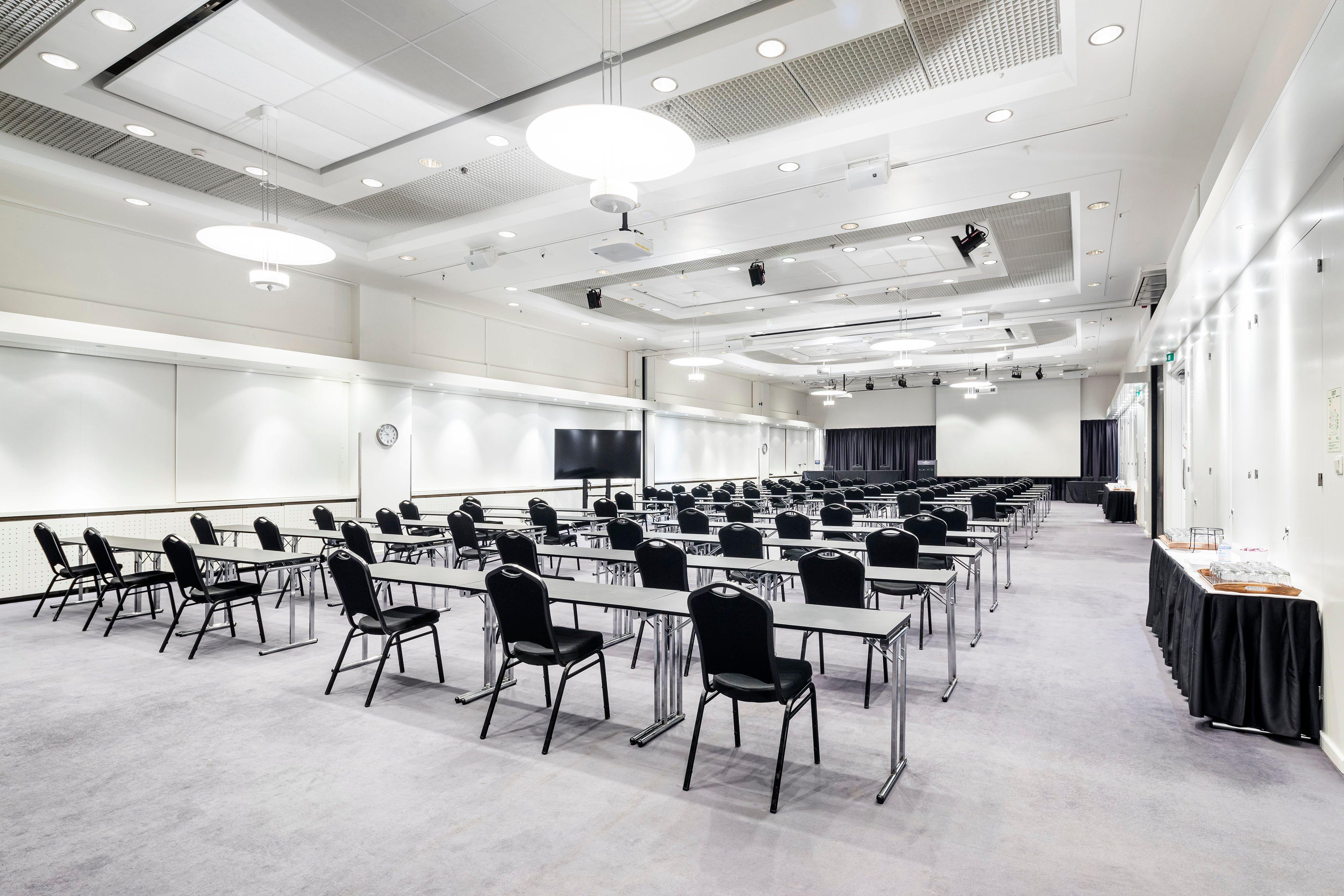 Crowne Plaza Helsinki - Hesperia By Ihg Hotel Екстериор снимка